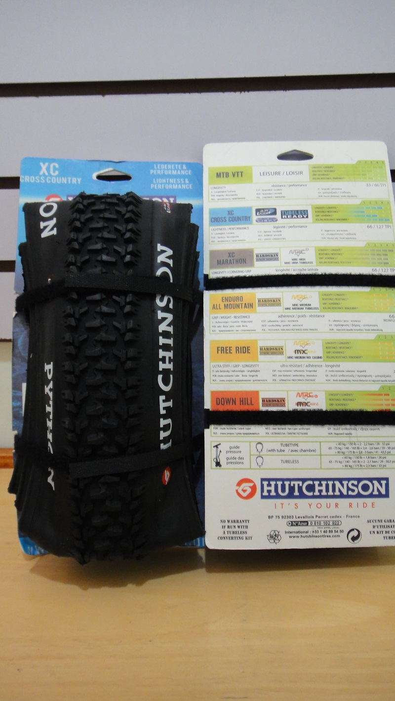 Lốp Hutchinson Python Light ( Tubeless Ready)