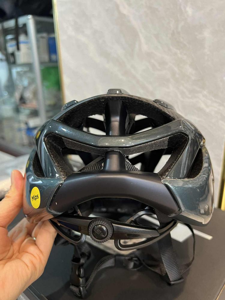 Mũ Met Trenta 3K Carbon new model 2026 (3K Airframe) - Hyper Teal